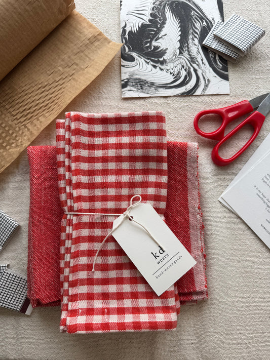 The Hostess Gift — Red