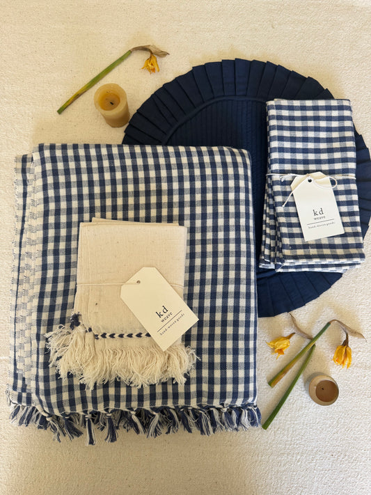 The Indigo Everyday Table — Seats 6