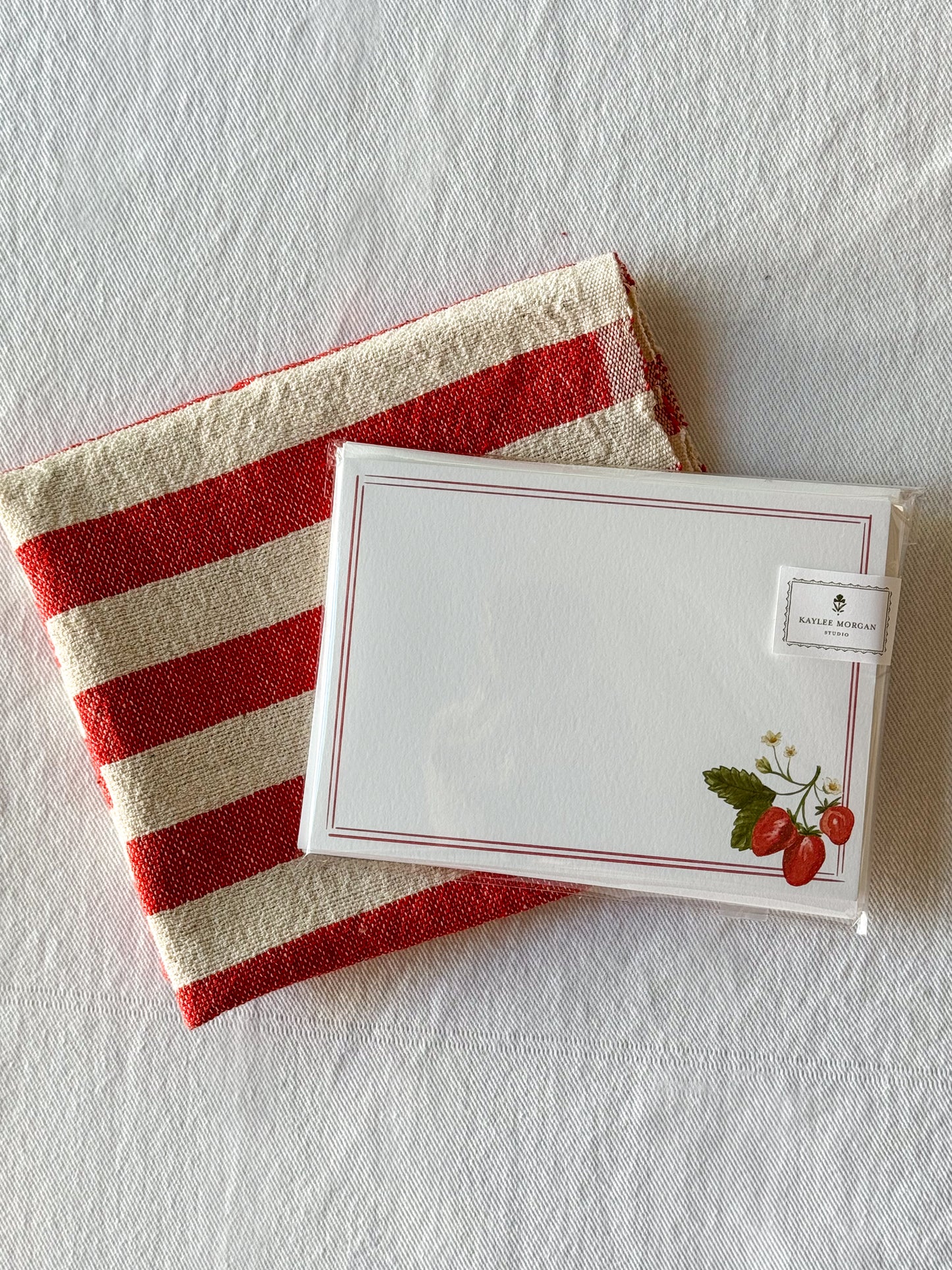 strawberry gift set: red stripe